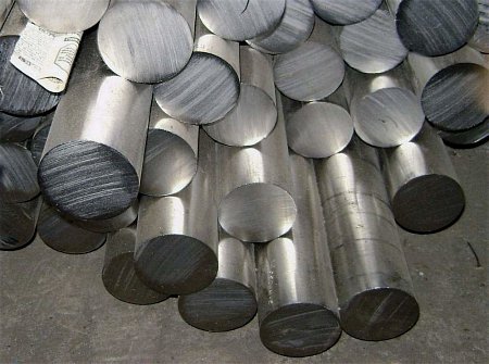 Круг из инструментальной стали 90 мм, 7Х3